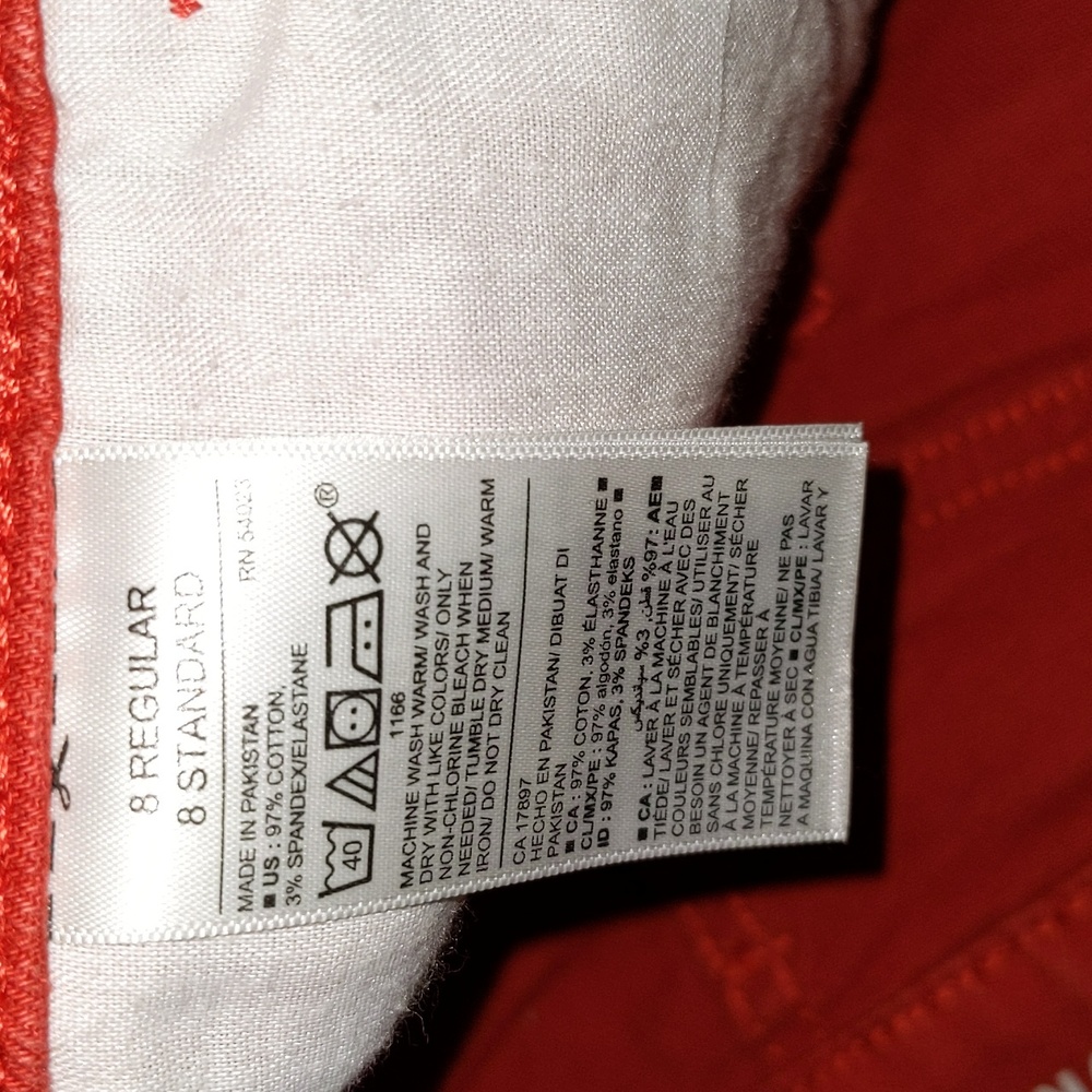 Old Navy Boyfriend Women's Size 8 Regular Red Shorts - Picture 8 of 11